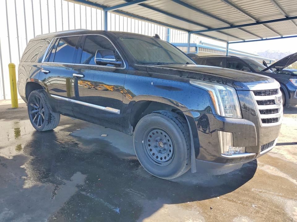 2018 Cadillac Escalade VIN 1GYS3BKJ8JR110660 COPART salvage auction — MINOR DENT/SCRATCHES, Ca - Certificate Of Title, sold $2,200 on 2026-07-30 (photo 4)