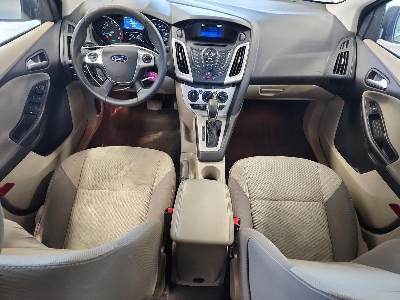 2014 Ford Focus VIN 1FADP3F22EL383300 COPART salvage auction — MINOR DENT/SCRATCHES, Mn - Non Public Clean Title, sold $650 on 2026-08-01 (photo 8)