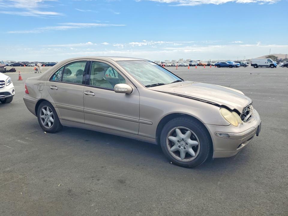 2002 Mercedes-benz C class VIN WDBRF64J42F195241 COPART salvage auction — FRONT END, Ca - Salvage Certificate, sold $175 on 2026-08-03 (photo 4)