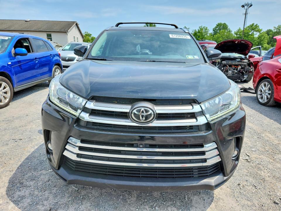 2019 Toyota Highlander VIN 5TDDZRFH8KS727511 COPART salvage auction — REAR END, PA - CERTIFICATE OF SALVAGE, sold $11,500 on 2026-07-23 (photo 5)