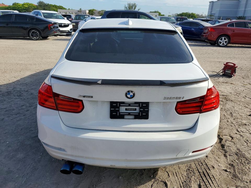 2014 BMW 3er VIN WBA3B5C57EP652654 COPART salvage auction — FRONT END, Mt - Certificate Of Title, sold $700 on 2026-08-21 (photo 6)
