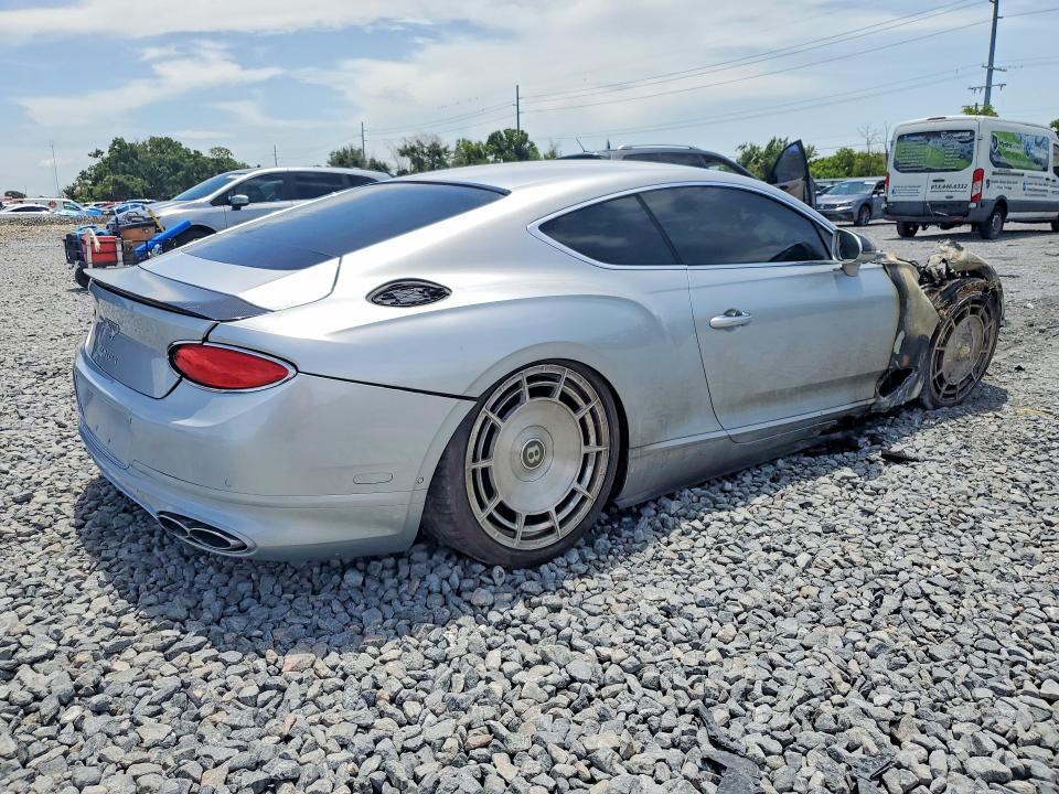 2020 Bentley Continental VIN SCBCG2ZG3LC076029 COPART salvage auction — ENGINE BURN, FL - CERT OF TITLE SLVG REBUILDABLE, sold $27,250 on 2026-07-27 (photo 3)