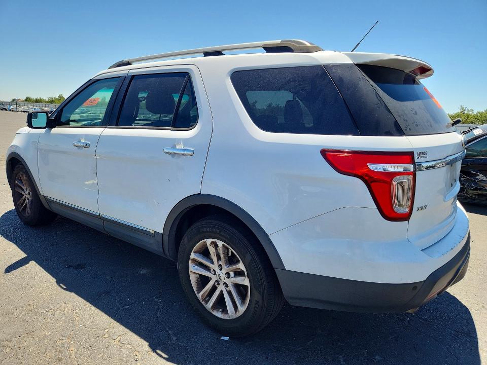 2015 Ford Explorer VIN 1FM5K7D84FGB74142 COPART salvage auction — MECHANICAL, Ca - Dis/Dlr/Exp App For Dup Clean, sold $875 on 2026-07-09 (photo 2)