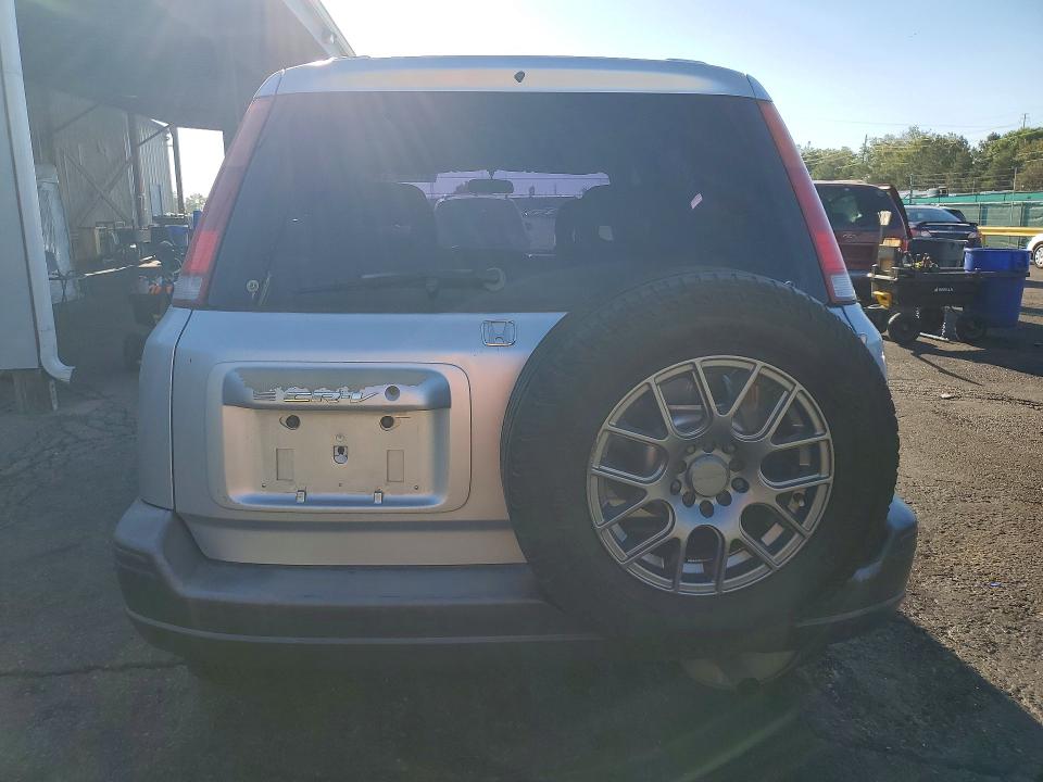 1999 Honda Cr-v VIN JHLRD1746XC056224 COPART salvage auction — HAIL, CO - REBUILT SALVAGE - DEALER ONLY, sold $1,400 on 2026-07-23 (photo 6)