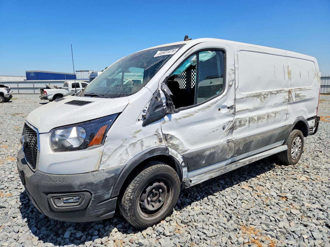 2024 Ford Transit VIN 1FTBR1Y82RKA33341 — COPART salvage auction photo