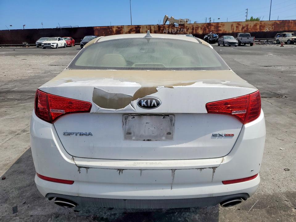 2013 Kia Optima VIN 5XXGN4A71DG104522 COPART salvage auction — NORMAL WEAR, Ca - Dis/Dlr/Exp Only Clean Title, sold $600 on 2026-07-10 (photo 6)