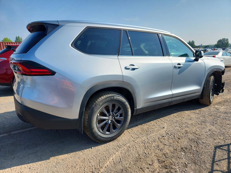 2026 Toyota Highlander VIN 5TDACAB55TS070900 COPART salvage auction — FRONT END, On - Permit No Brand - Unfit (P), sold $38,750 on 2026-07-16 (photo 3)