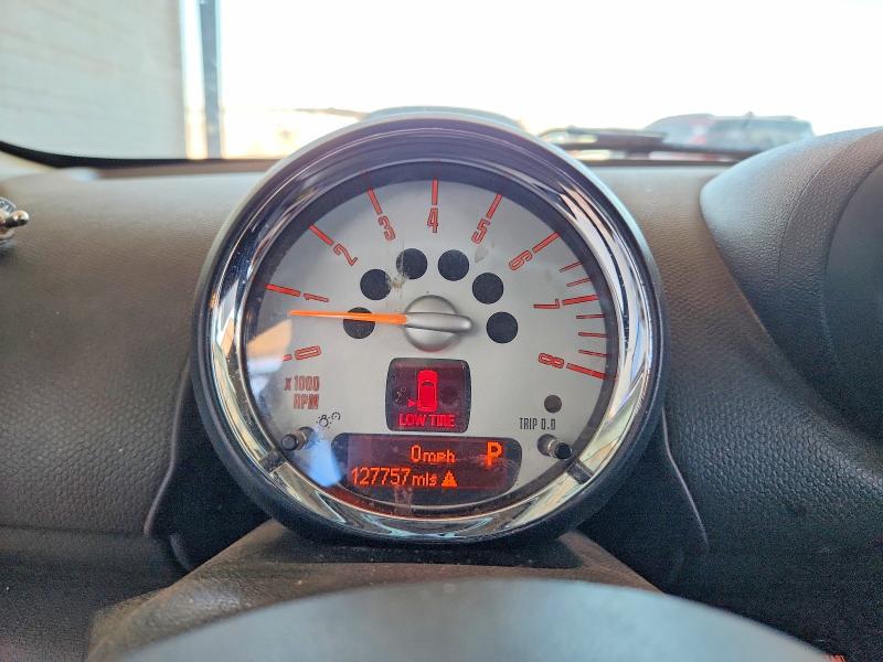 2014 Mini Cooper VIN WMWZC3C57EWP28472 COPART salvage auction — REAR END, Az - Cert Of Title - Salvage, sold $550 on 2026-08-13 (photo 9)