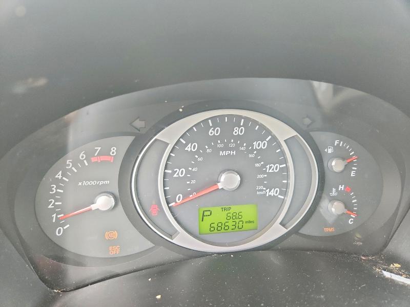2006 Hyundai Tucson VIN KM8JN72D96U379138 COPART salvage auction — MINOR DENT/SCRATCHES, NY - CERTIFICATE OF TITLE, sold $1,650 on 2026-07-27 (photo 9)