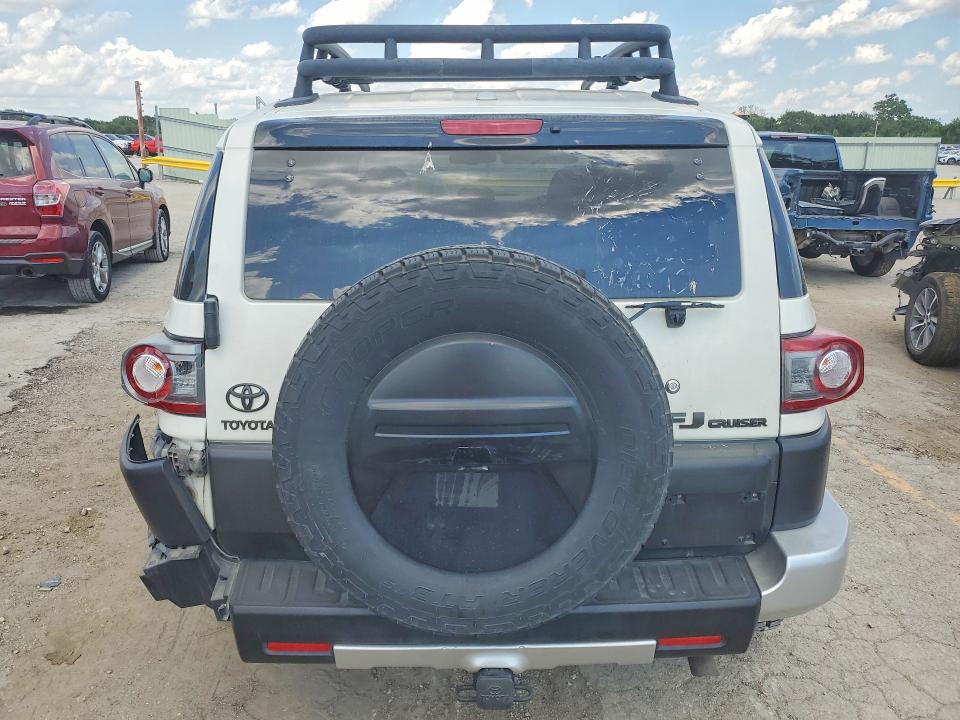 2013 Toyota Fj cruiser VIN JTEBU4BF9DK169252 COPART salvage auction — UNDERCARRIAGE, Ks - Cert Of Title-Salvage, sold $1,150 on 2026-07-27 (photo 6)