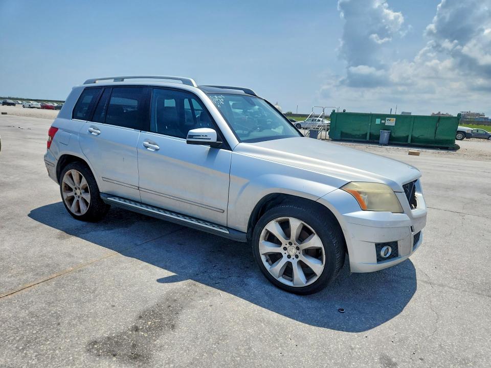 2010 Mercedes-benz Glk-class VIN WDCGG8HB4AF280495 COPART salvage auction — FRONT END, LA - CERTIFICATE OF TITLE, sold $950 on 2026-08-19 (photo 4)
