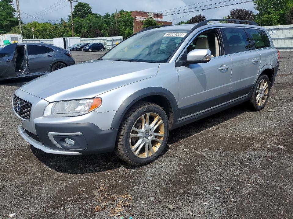 2016 Volvo Xc70 VIN YV4612NK1G1245422 COPART salvage auction — REAR END, Ct - Cert Of Title-Salvage, sold $1,100 on 2026-08-04 (photo 1)