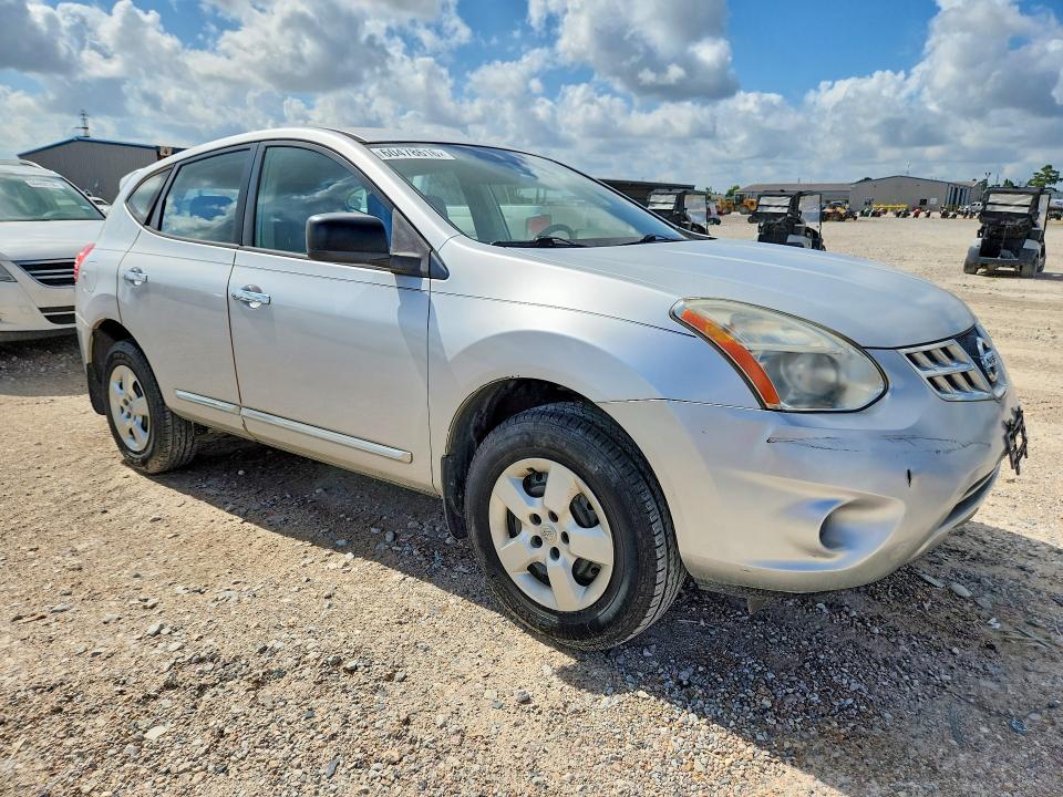 2011 Nissan Rogue VIN JN8AS5MV4BW303921 COPART salvage auction — MINOR DENT/SCRATCHES, VA - CERTIFICATE OF TITLE, sold $900 on 2026-07-25 (photo 4)