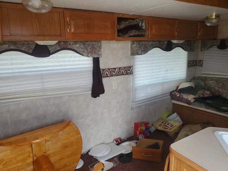 2004 Sprinter Sprinter VIN 4YDF292234A211598 COPART salvage auction — ROLLOVER, Ia - Certificate Of Title, sold $70 on 2026-09-15 (photo 7)