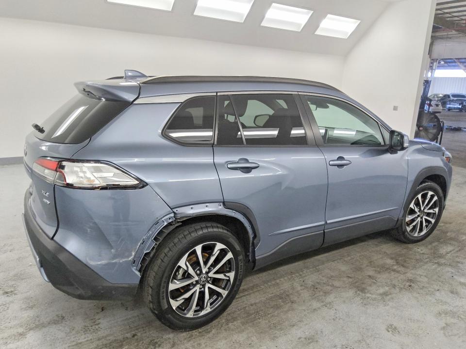 2022 Toyota Corolla cross VIN 7MUDAABG8NV020893 COPART salvage auction — REAR END, Ca - Dis/Dlr/Exp Only Clean Title, sold $13,100 on 2026-07-28 (photo 3)