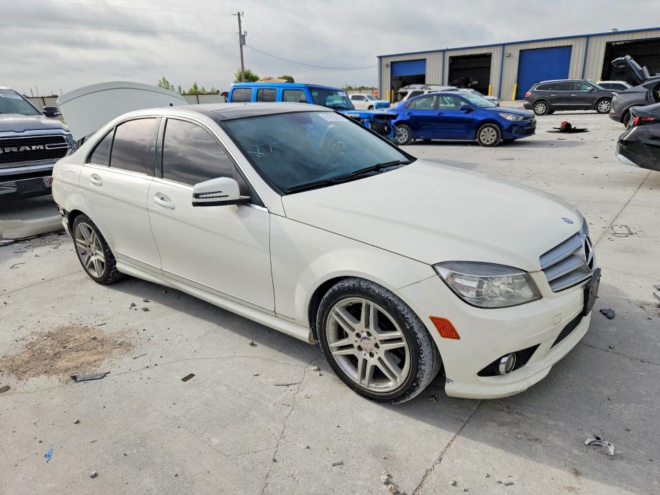 2010 Mercedes-benz C-klasse VIN WDDGF5GB7AR117207 COPART salvage auction — REAR END, Tx - Salvage Vehicle Title, sold $800 on 2026-07-31 (photo 4)