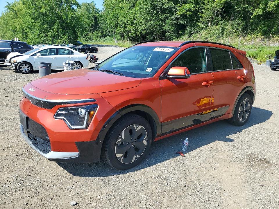 2023 Kia Niro VIN KNDCR3L13P5050932 — COPART salvage auction photo