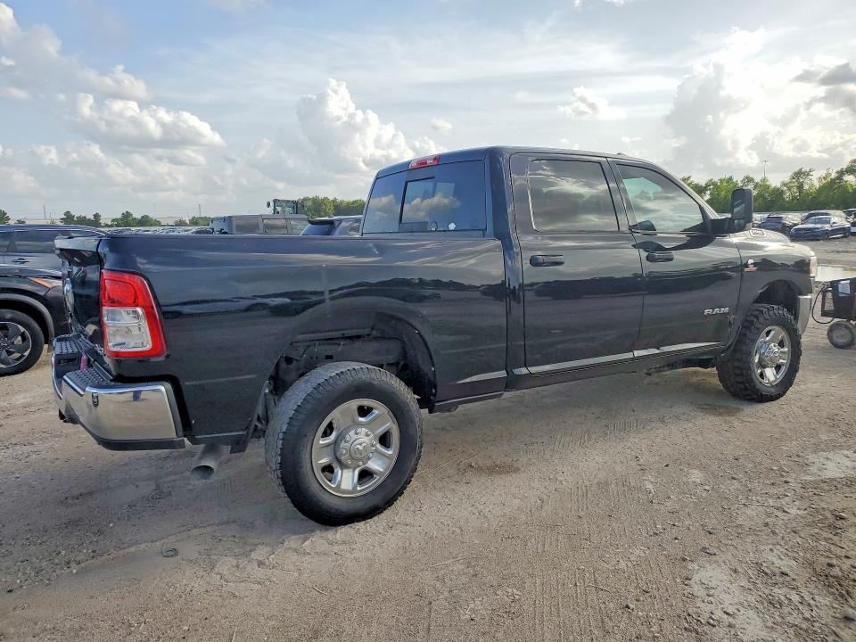 2021 Ram 2500 VIN 3C6UR5CL8MG633400 COPART salvage auction — WATER/FLOOD, Tx - Salvage Title-Flood Damage, sold $10,100 on 2026-07-28 (photo 3)