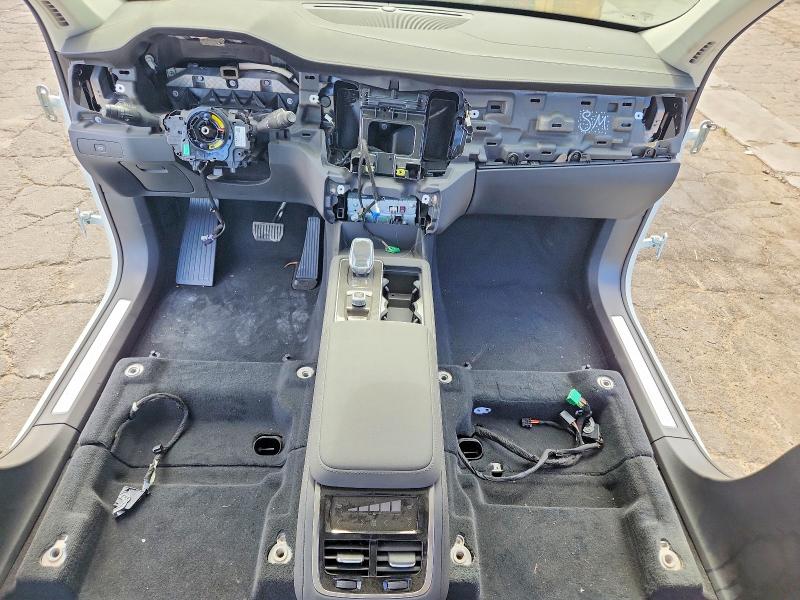 2026 Volvo Xc90 VIN YV4M12PJ6T1495616 COPART salvage auction — STRIPPED, Tx - Certificate Of Title, sold $9,200 on 2026-07-30 (photo 8)