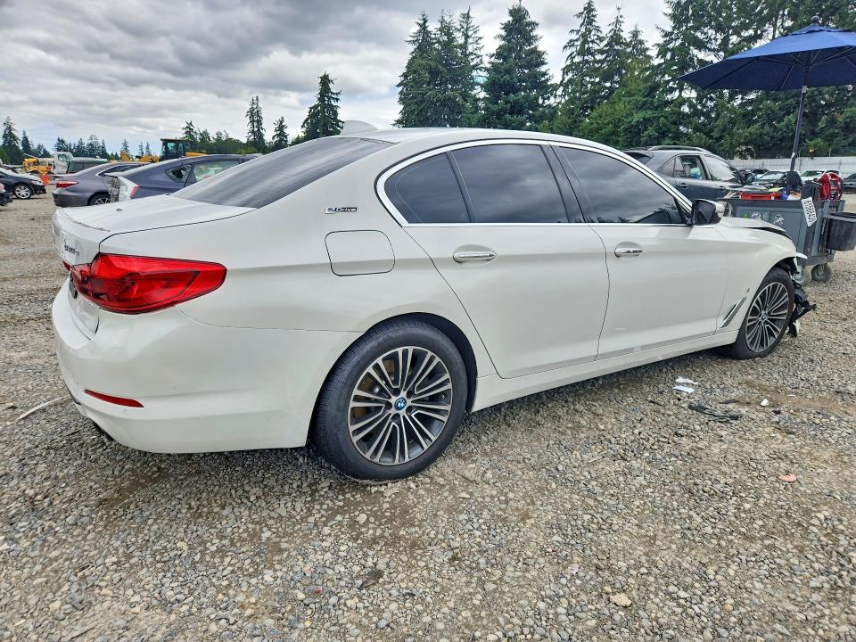 2018 BMW 5er VIN WBAJB1C53JB085446 COPART salvage auction — FRONT END, Wa - Bill Of Sale, sold $4,600 on 2026-08-04 (photo 3)