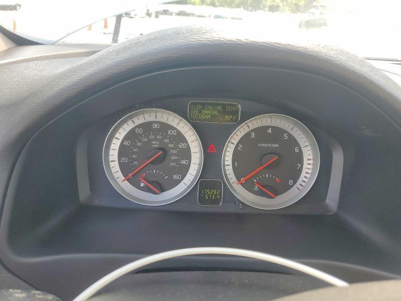 2013 Volvo C70 VIN YV1672MC4DJ138897 COPART salvage auction — MECHANICAL, NC - SALVAGE CERTIFICATE OF TITLE, sold $325 on 2026-08-05 (photo 9)