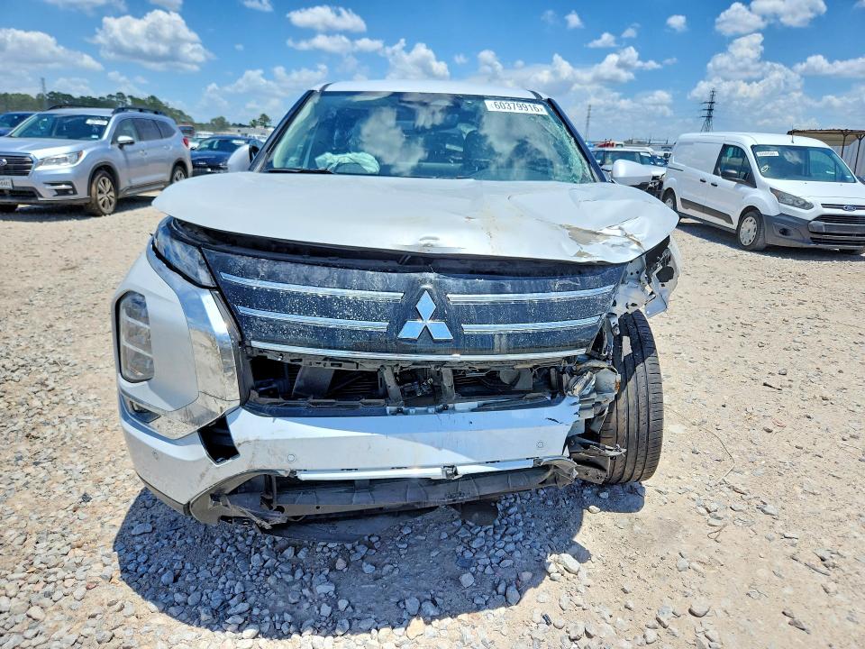 2025 Mitsubishi Outlander VIN JA4J3VA87SZ018467 COPART salvage auction — FRONT END, LA - CERTIFICATE OF TITLE, sold $7,700 on 2026-07-17 (photo 5)