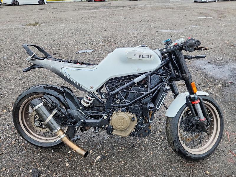 2022 Husqvarna Svartpilen VIN MD2JUJ403NC203490 COPART salvage auction — VANDALISM, PA - CERT OF SALVAGE-THEFT, sold $35 on 2026-07-16 (photo 1)