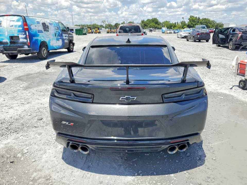 2017 Chevrolet Camaro VIN 1G1FJ1R61H0159103 COPART salvage auction — NORMAL WEAR, Ca - Cert Of Title-Salvaged, sold $9,700 on 2026-07-28 (photo 6)