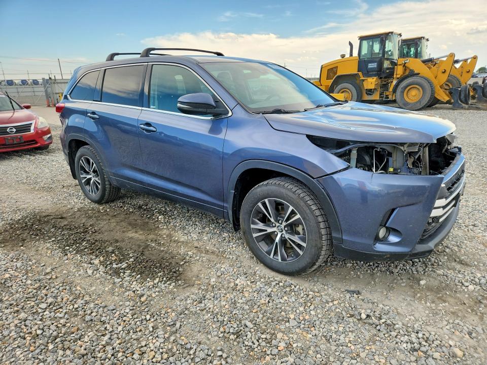 2018 Toyota Highlander VIN 5TDBZRFH4JS872938 COPART salvage auction — FRONT END, Co - Salvage Title, sold $575 on 2026-07-30 (photo 4)