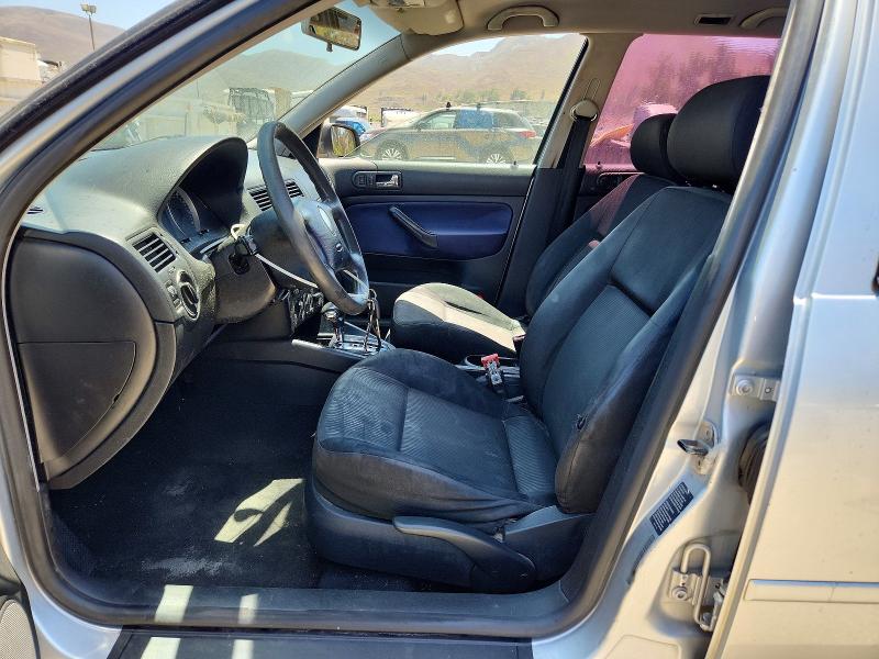 2004 Volkswagen Jetta VIN WVWRL61J64W113625 COPART salvage auction — MINOR DENT/SCRATCHES, CA - DIS/DLR/EXP ONLY CLEAN TITLE, sold $400 on 2026-08-04 (photo 7)
