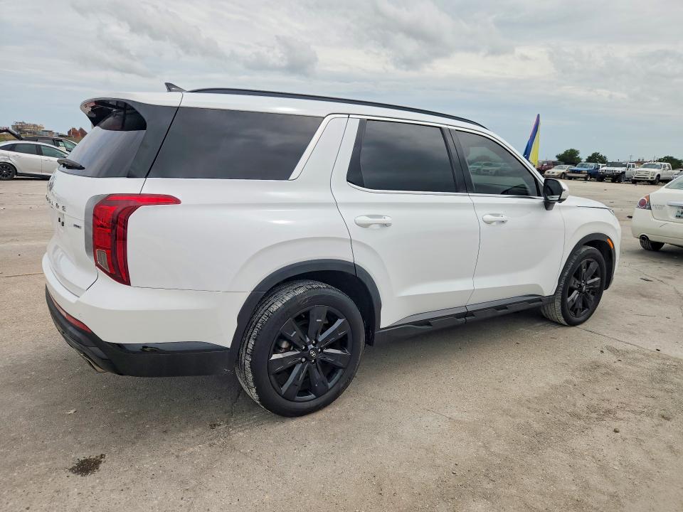 2025 Hyundai Palisade VIN KM8R3DGE4SU840703 COPART salvage auction — MINOR DENT/SCRATCHES, LA - CERT OF TITLE-RECONSTRUCTED, sold $325 on 2026-07-29 (photo 3)