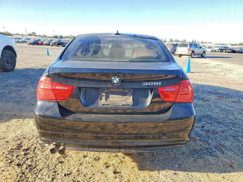 2011 BMW 3 series VIN WBAPH7C55BE682819 COPART salvage auction — FRONT END, Ca - Dis/Dlr/Exp Only Clean Title (P), sold $100 on 2026-07-28 (photo 6)