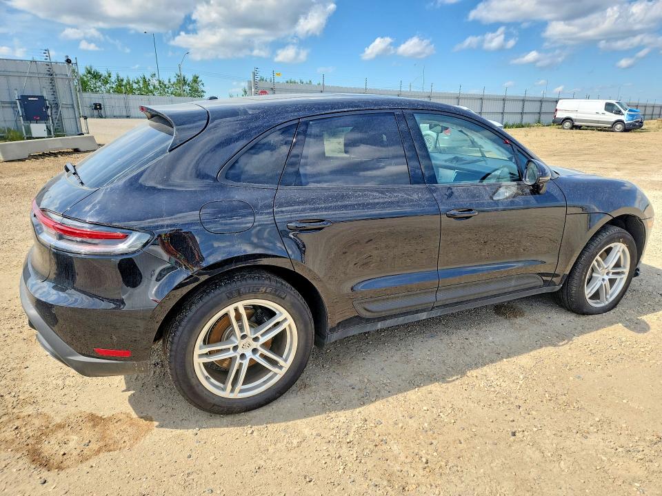 2026 Porsche Macan VIN WP1AA2A59TLB01918 COPART salvage auction — FRONT END, AB - BOS - SALVAGE, sold $29,750 on 2026-10-01 (photo 3)