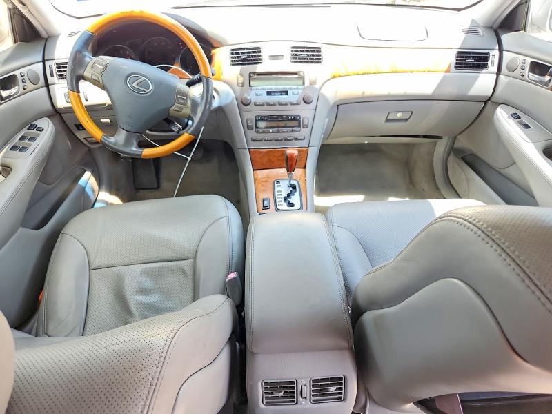 2005 Lexus Es 330 VIN JTHBA30G755122335 COPART salvage auction — REAR END, TX - SALVAGE VEHICLE TITLE (P), sold $850 on 2026-07-22 (photo 8)