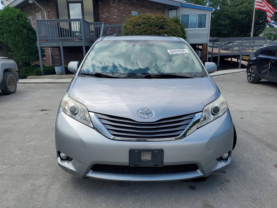 2011 Toyota Sienna VIN 5TDYK3DC5BS007562 COPART salvage auction — UNDERCARRIAGE, MA - CERTIFICATE OF TITLE, sold $125 on 2026-07-29 (photo 5)