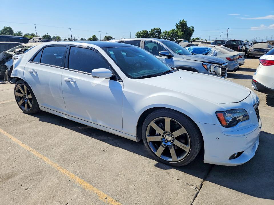2014 Chrysler 300 VIN 2C3CCAFJ7EH257870 COPART salvage auction — REAR END, Ca - Dis/Dlr/Exp Only Lien Papers, sold $1,600 on 2026-07-23 (photo 4)