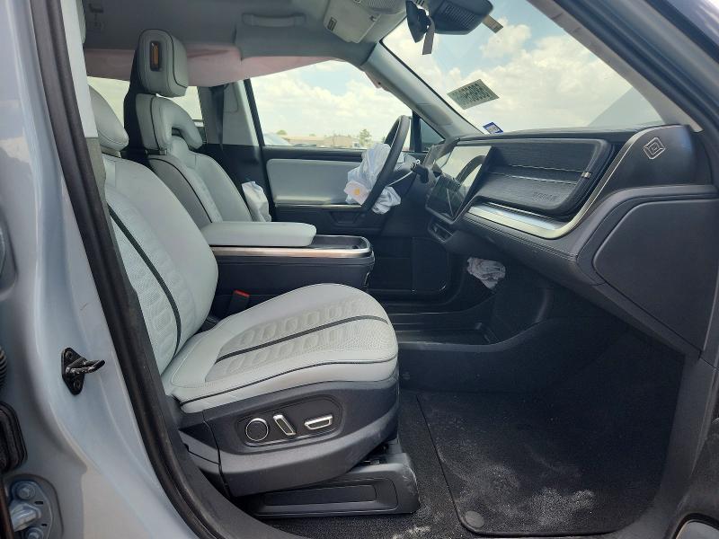 2025 Rivian R1s VIN 7PDSGBBA3SN053571 COPART salvage auction — FRONT END, Tx - Salvage Vehicle Title, sold $16,000 on 2026-08-28 (photo 7)