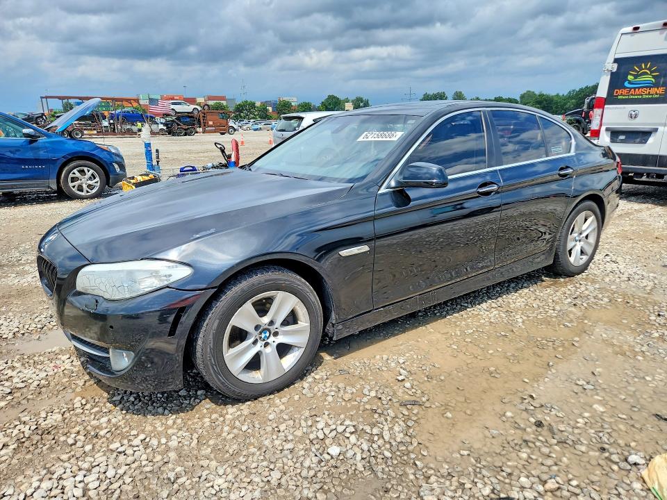 2012 BMW 5er VIN WBAXH5C59CDW06998 COPART salvage auction — FRONT END, OH - CERT OF TITLE-REBUILT SALVAGE, sold $150 on 2026-07-28 (photo 1)