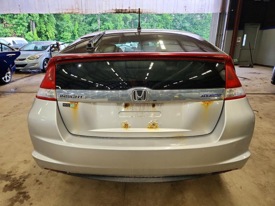 2014 Honda Insight VIN JHMZE2H50ES000191 COPART salvage auction — MINOR DENT/SCRATCHES, Nh - Certificate Of Title, sold $1,400 on 2026-07-30 (photo 6)