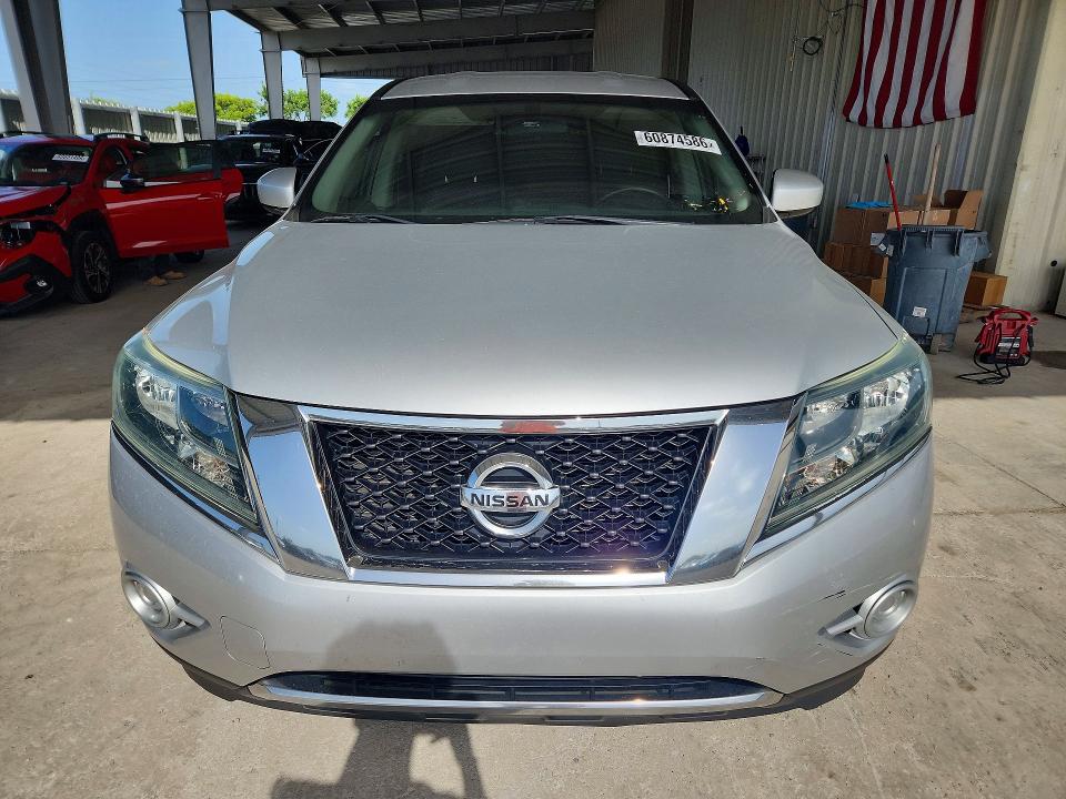 2015 Nissan Pathfinder VIN 5N1AR2MN1FC615400 COPART salvage auction — MINOR DENT/SCRATCHES, Fl - Certificate Of Title, sold $650 on 2026-07-29 (photo 5)