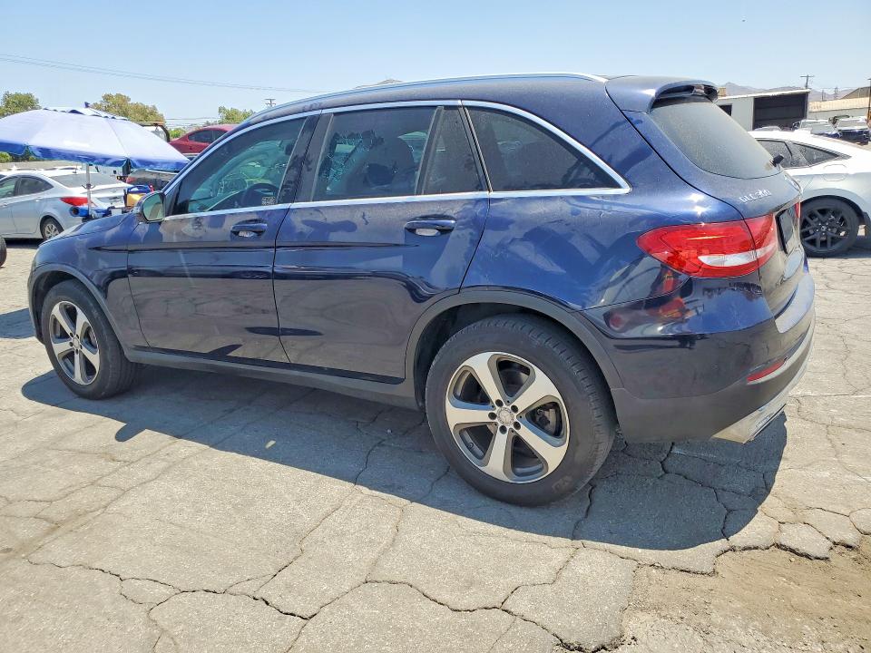 2016 Mercedes-benz Glc class VIN WDC0G4JB4GF057483 COPART salvage auction — MINOR DENT/SCRATCHES, Mt - Dis/Dlr/Exp Only Clean Title (P), sold $3,300 on 2026-07-27 (photo 2)