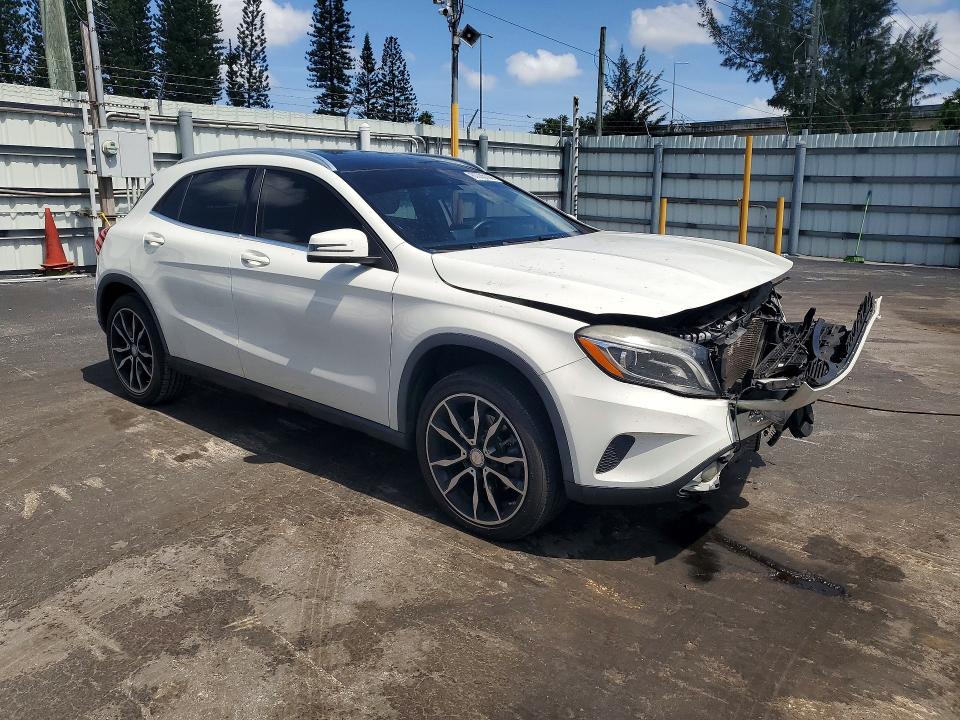 2015 Mercedes-benz Gla-klasse VIN WDCTG4EB0FJ164369 COPART salvage auction — FRONT END, FL - CERT OF TITLE SLVG REBUILDABLE, sold $1,150 on 2026-08-05 (photo 4)