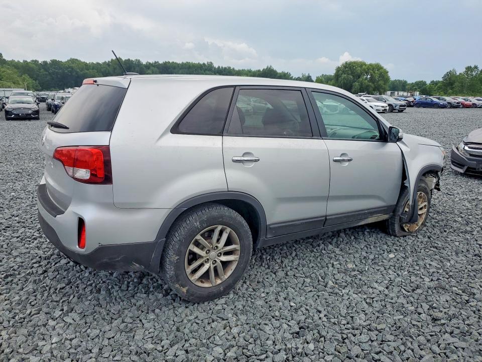 2015 Kia Sorento VIN 5XYKT3A69FG621129 COPART salvage auction — FRONT END, Oh - Cert Of Title-Salvage, sold $90 on 2026-07-23 (photo 3)