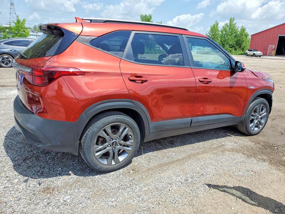2021 Kia Seltos VIN KNDEPCAA8M7052225 COPART salvage auction — FRONT END, ON - PERMIT SALVAGE, sold $5,200 on 2026-07-16 (photo 3)