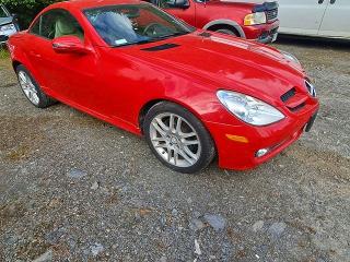 2009 Mercedes-benz Slk-klasse VIN WDBWK54F29F191574 COPART salvage auction — MINOR DENT/SCRATCHES, AK - BILL OF SALE- SALVAGE, sold $1,600 on 2026-07-28 (photo 4)