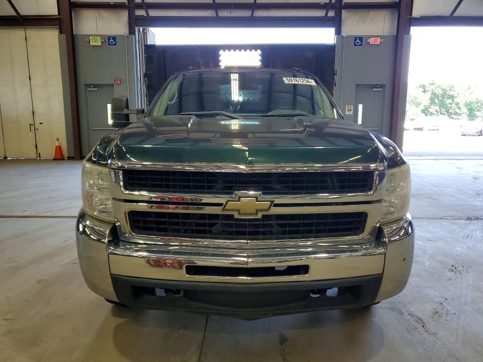 2010 Chevrolet Silverado 3500 VIN 1GB6KZBK5AF137865 COPART salvage auction — MINOR DENT/SCRATCHES, Ct - Certificate Of Title (P), sold $4,450 on 2026-07-09 (photo 5)