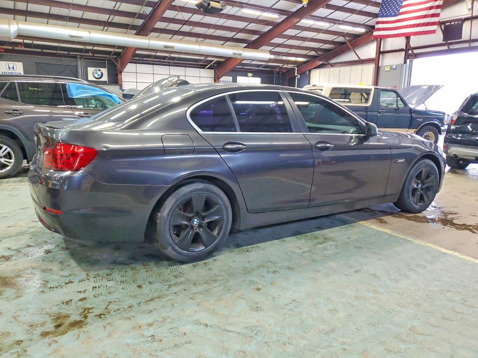 2012 BMW 5 series VIN WBAXG5C52CDW24181 COPART salvage auction — MINOR DENT/SCRATCHES, NJ - CERTIFICATE OF TITLE, sold $450 on 2026-07-16 (photo 3)