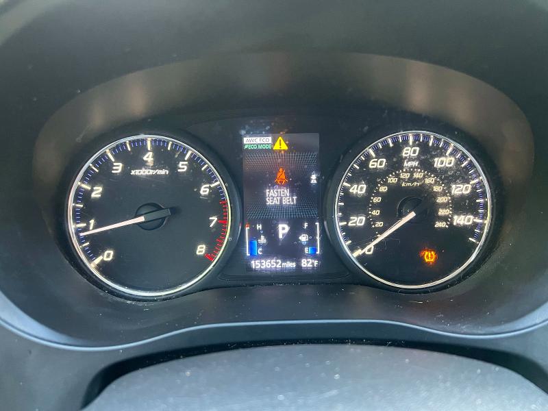 2016 Mitsubishi Outlander VIN JA4AZ3A34GZ037976 COPART salvage auction — NORMAL WEAR, Salvage Title, sold $2,800 on 2026-07-17 (photo 8)