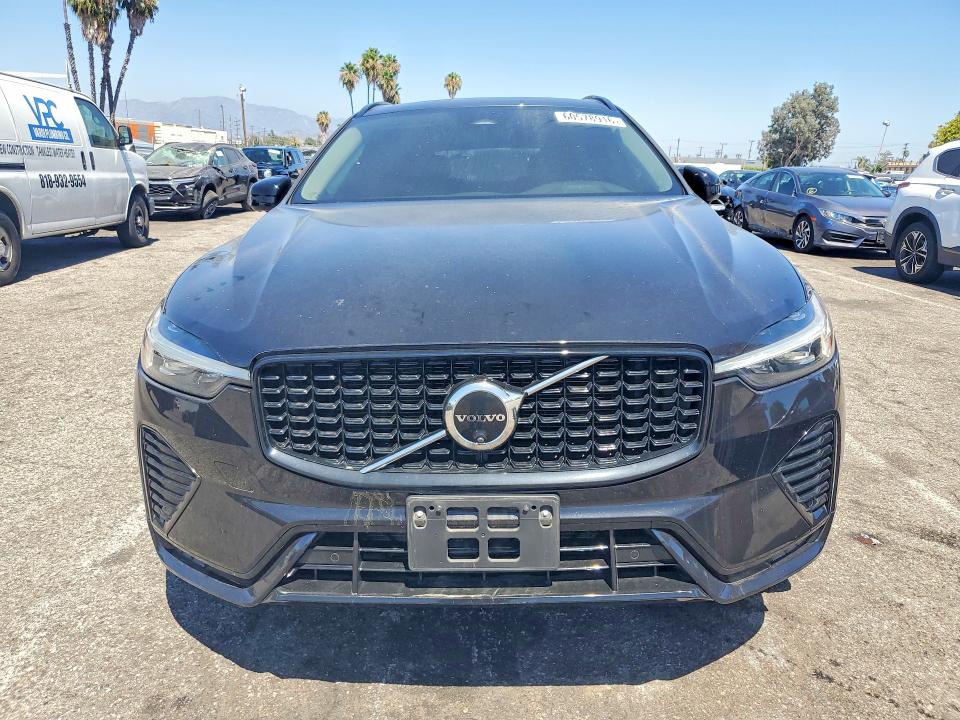 2024 Volvo Xc60 VIN YV4L12RL8R1819426 COPART salvage auction — REAR END, Ca - Dis/Dlr/Exp Only Clean Title (P), sold $7,200 on 2026-08-07 (photo 5)