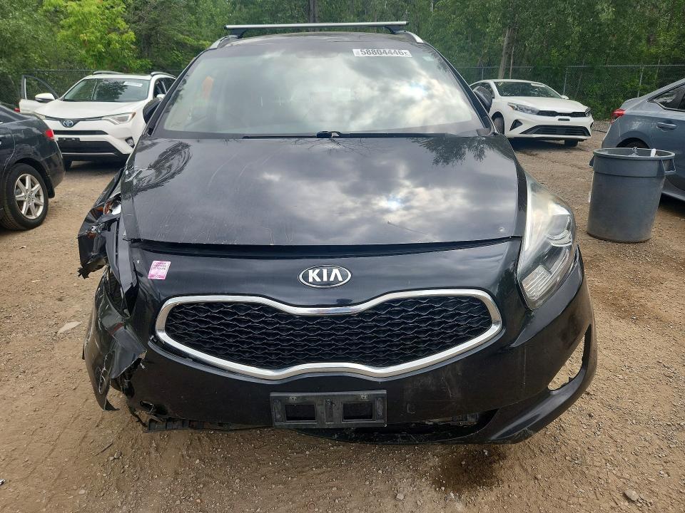 2016 Kia Rondo VIN KNAHU8A37G7160812 COPART salvage auction — FRONT END, ON - PERMIT NO BRAND - UNFIT, sold $400 on 2026-07-21 (photo 5)